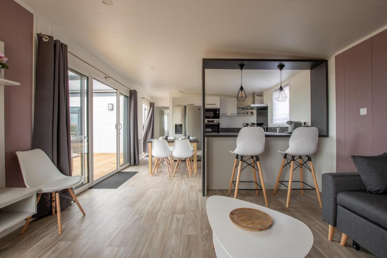 Chalet Pour 6, Residence De Vacances Avec Piscine Brétignolles-sur-Mer Exteriör bild